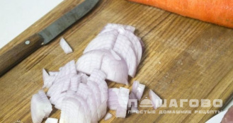 Фото приготовления рецепта: Плов с помидорами черри - шаг 1