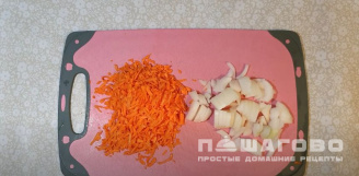 Фото приготовления рецепта: Рыбный суп с пшеном - шаг 3