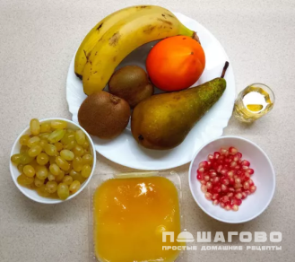 Фото приготовления рецепта: Яркий фруктовый салат - шаг 1