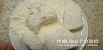 Фото приготовления рецепта: Макрурус на сковороде - шаг 3