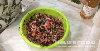 Фото приготовления рецепта: Закусочный винегрет - шаг 3