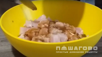 Фото приготовления рецепта: Курица «Кунг-пао» - шаг 3