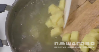 Фото приготовления рецепта: Щавелевый суп с говядиной - шаг 2