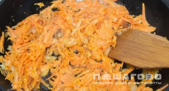 Фото приготовления рецепта: Плов с помидорами черри - шаг 2
