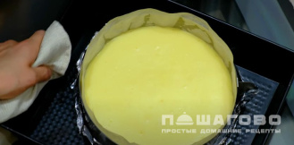 Фото приготовления рецепта: Чизкейк с маскарпоне - шаг 11
