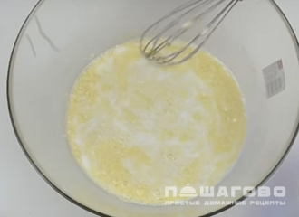 Фото приготовления рецепта: Блины обычные - шаг 2