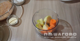Фото приготовления рецепта: Диетические котлеты на пару в мультиварке - шаг 1