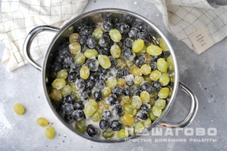 Фото приготовления рецепта: Виноградный джем - шаг 4