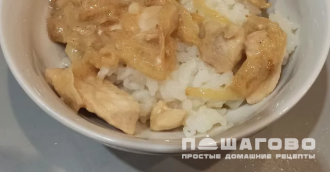 Фото приготовления рецепта: Бефстроганов из курицы со сметаной - шаг 5