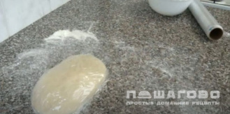 Фото приготовления рецепта: Тесто на кефире для пирожков на сковороде - шаг 5
