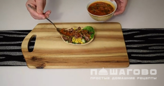 Фото приготовления рецепта: Тако с мясом и овощами - шаг 9