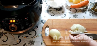 Фото приготовления рецепта: Рассольник в мультиварке - шаг 3