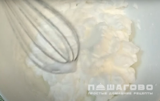 Фото приготовления рецепта: Запеканка без манки творожная - шаг 4