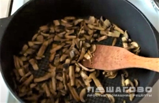 Фото приготовления рецепта: Вегетарианская шаурма с соусом - шаг 1