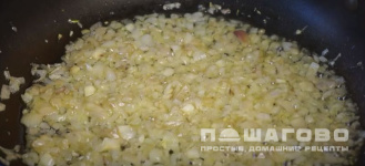 Фото приготовления рецепта: Грибной соус-дип - шаг 2