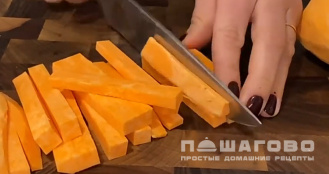 Фото приготовления рецепта: Батат фри - шаг 1
