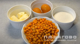 Фото приготовления рецепта: Облепиховый курд - шаг 1