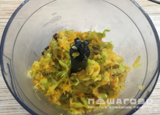Фото приготовления рецепта: Паштет из кабачков и грибов - шаг 6