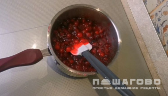 Фото приготовления рецепта: Ягодный конфитюр - шаг 5