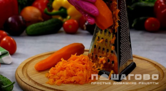 Фото приготовления рецепта: Салат «Мимоза» с легким майонезом - шаг 2