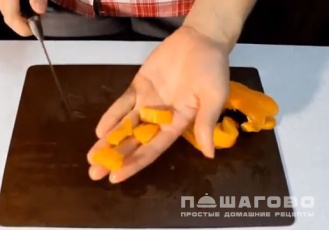 Фото приготовления рецепта: Овощное рагу с мясом - шаг 4