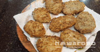 Фото приготовления рецепта: Котлеты из гречки без мяса - шаг 5