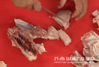 Фото приготовления рецепта: Чахохбили с курицей - шаг 1