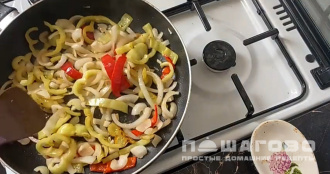 Фото приготовления рецепта: Курица по-китайски с овощами - шаг 8