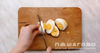 Фото приготовления рецепта: Чебуреки из лаваша с сыром на сковороде - шаг 1