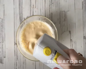 Фото приготовления рецепта: Вкусная рисовая запеканка - шаг 3