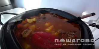 Фото приготовления рецепта: Суп из говяжьих ребрышек - шаг 9