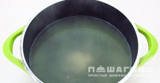 Фото приготовления рецепта: Суп щи по-уральски с перловкой - шаг 5